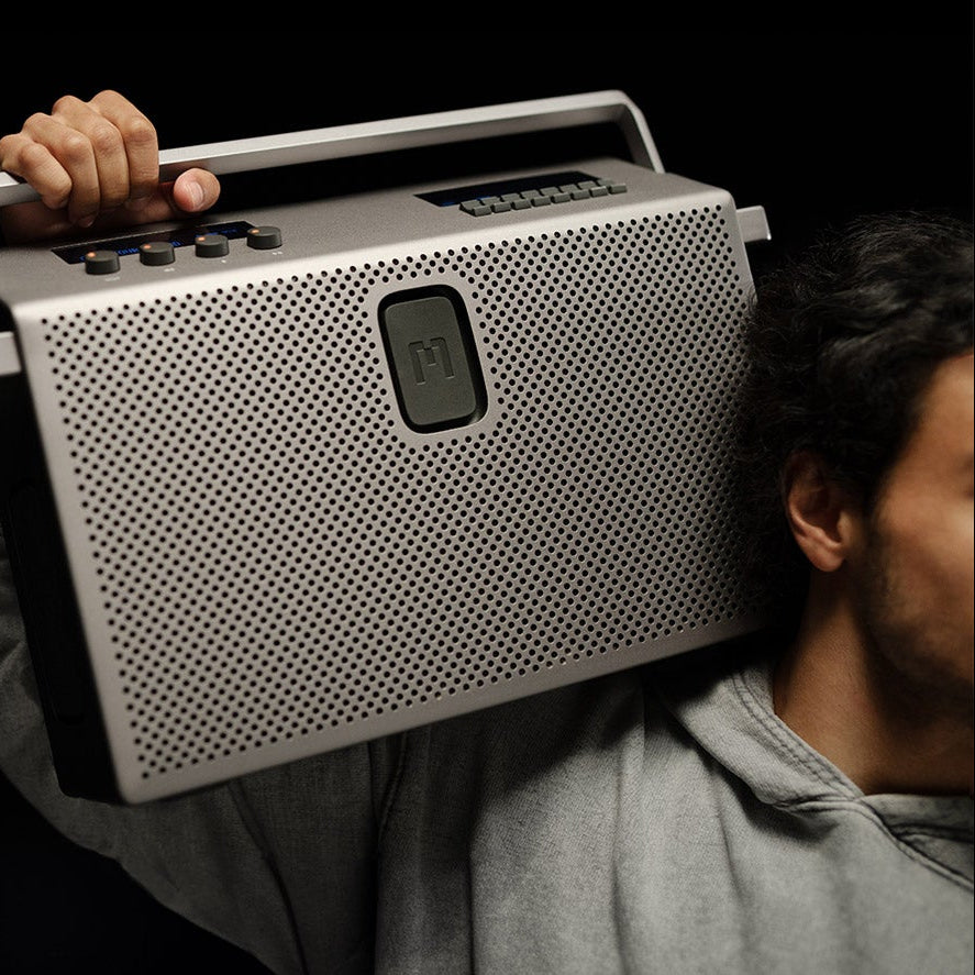 SPEAKER LARGE GRIS OSCURO