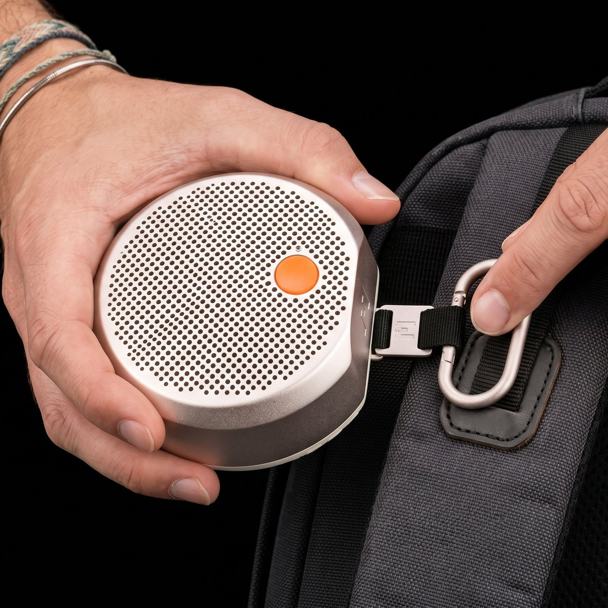 MONDO Small Speaker - Beige