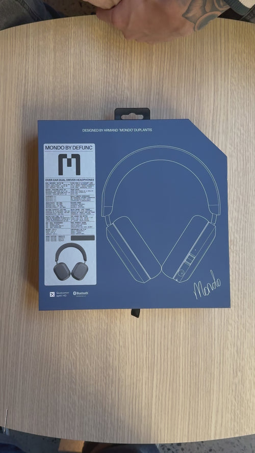 OVER-EAR GRIS